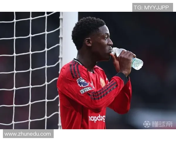 曼晚:B费的说法和10月采访对立,高层清晰表达他是方案中心